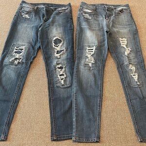 2 Pair Vanilla Star Distresses Mid Rise Stretch Jeans Sz 13